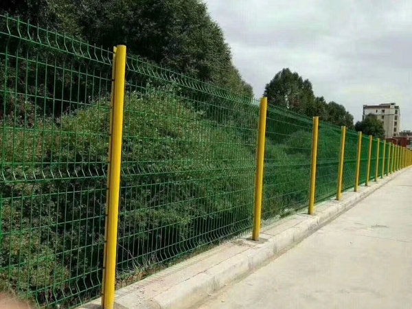 桃形柱护栏 (2)